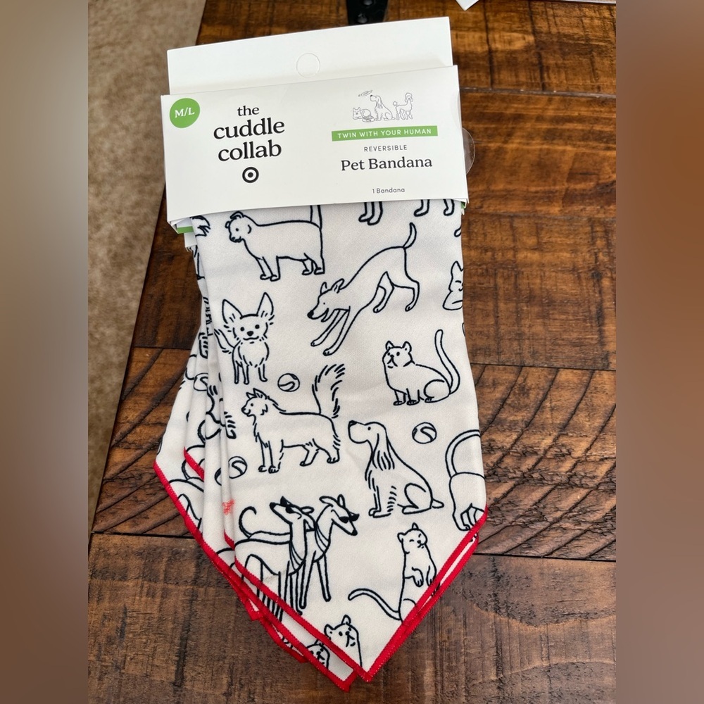 Reversible Pet Bandana - White with Red Trim